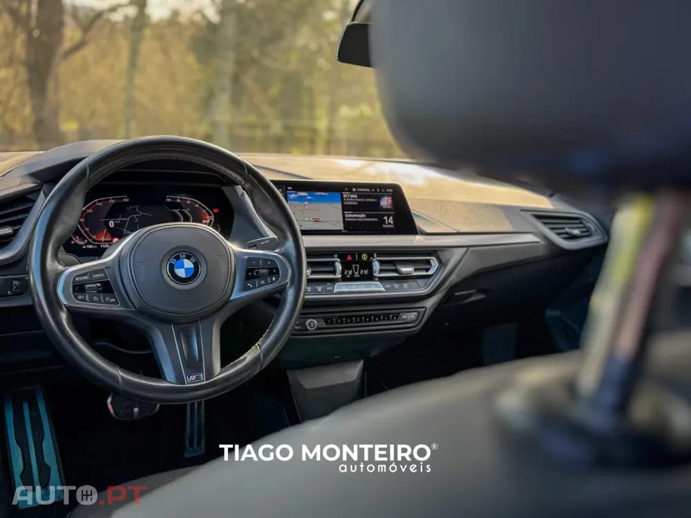 BMW 218 i Pack Desportivo M