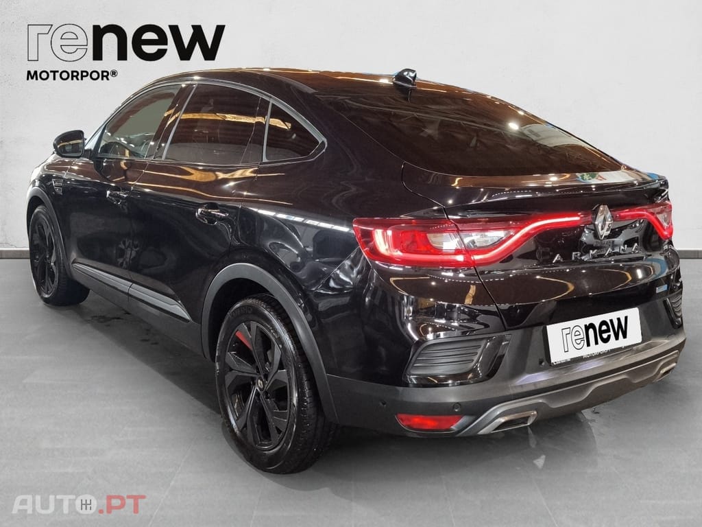 Renault Arkana 1.6 E-tech RS Line