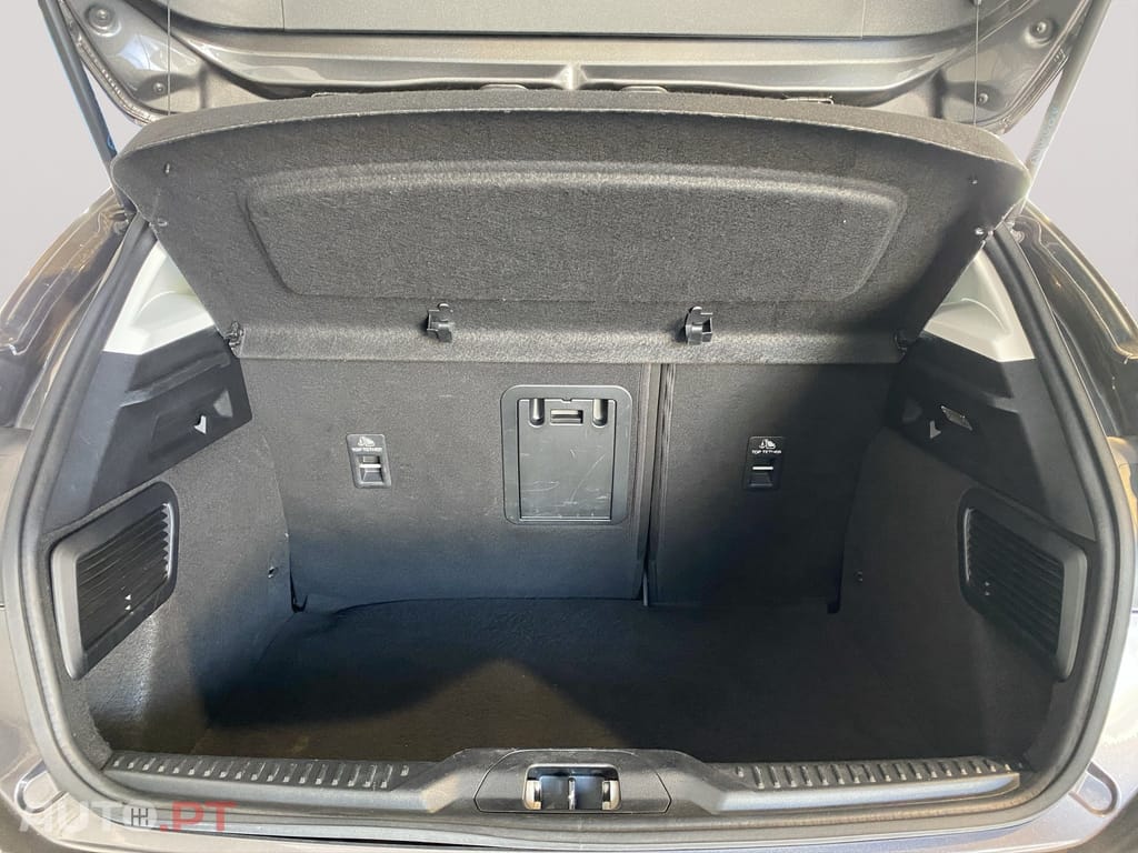 Ford Focus 1.0 EcoBoost MHEV Active