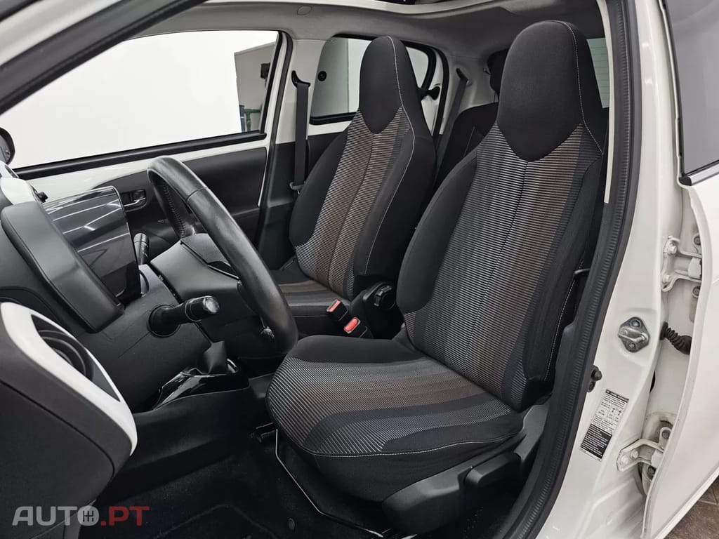 Peugeot 108 1.2 PureTech Allure
