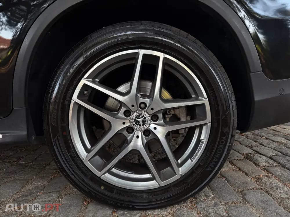 Mercedes-Benz GLC 220 d 4Matic 9G-TRONIC AMG Line