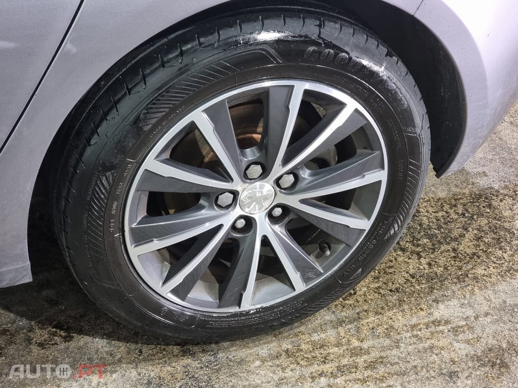 Peugeot 308 1.2 PureTech Access