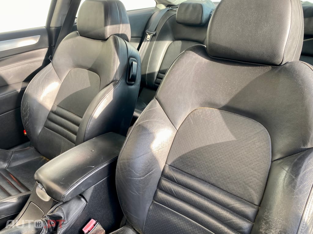 Peugeot 407 2.7 HDi V6