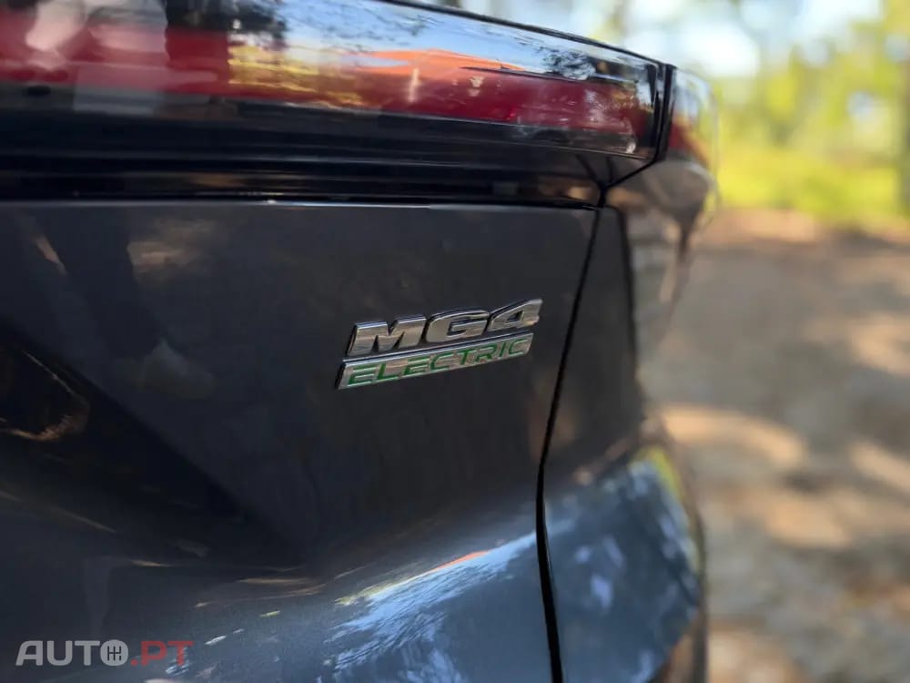 MG MG4 4 EV 64kWh XPower