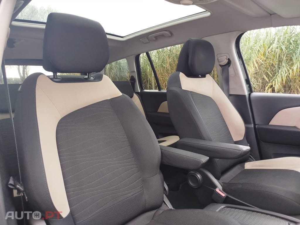 Citroen C4 Grand Picasso 1.6 BlueHDi Intensive EAT6 J17