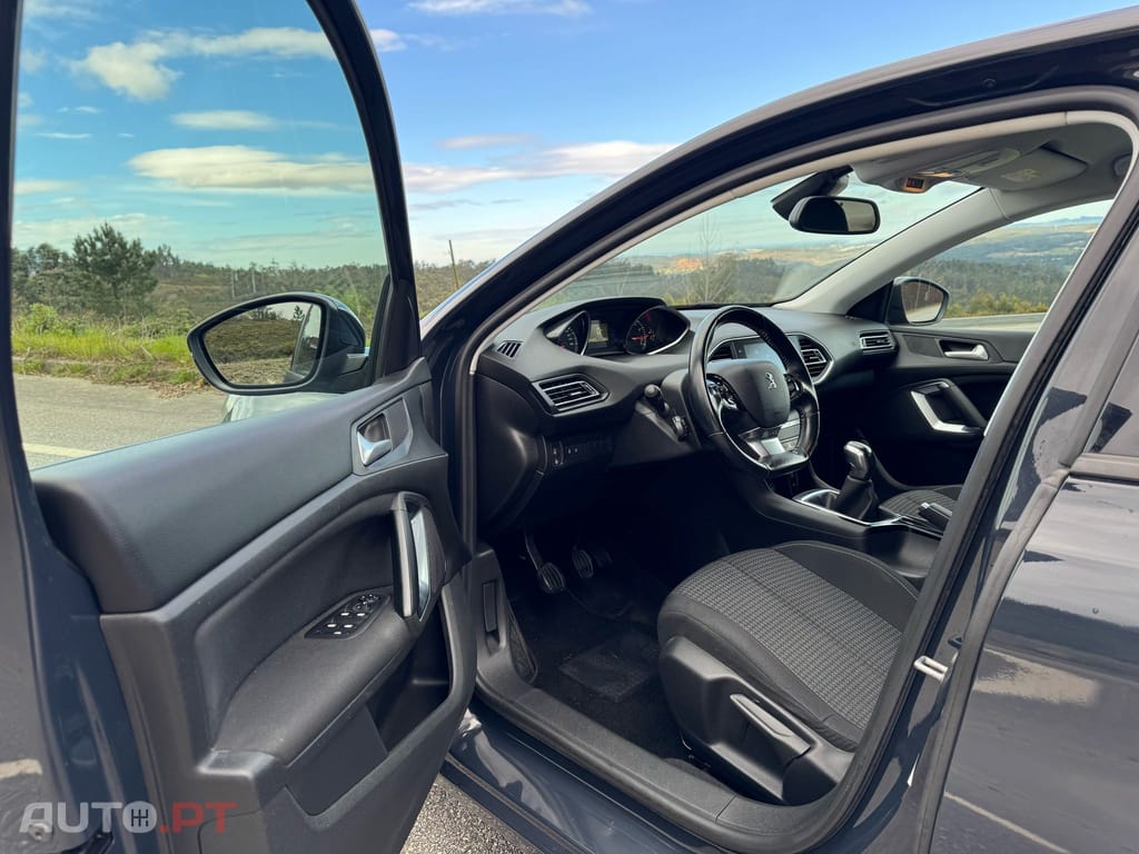 Peugeot 308 1.2 PureTech Active