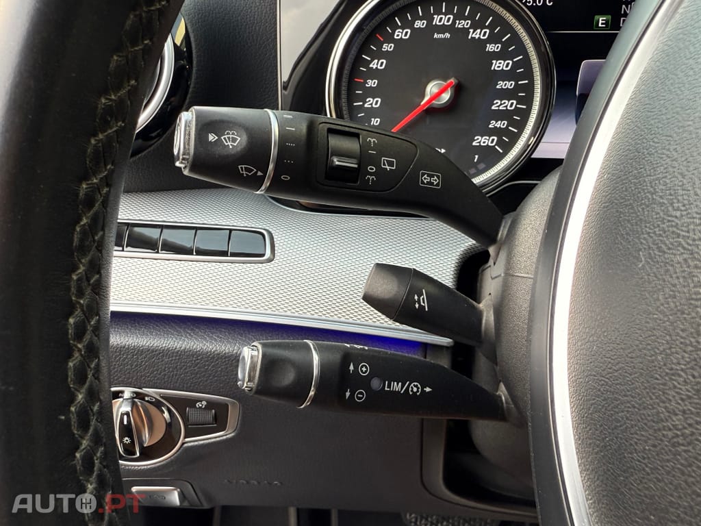 Mercedes-Benz E 220 d T 9G-TRONIC Avantgarde