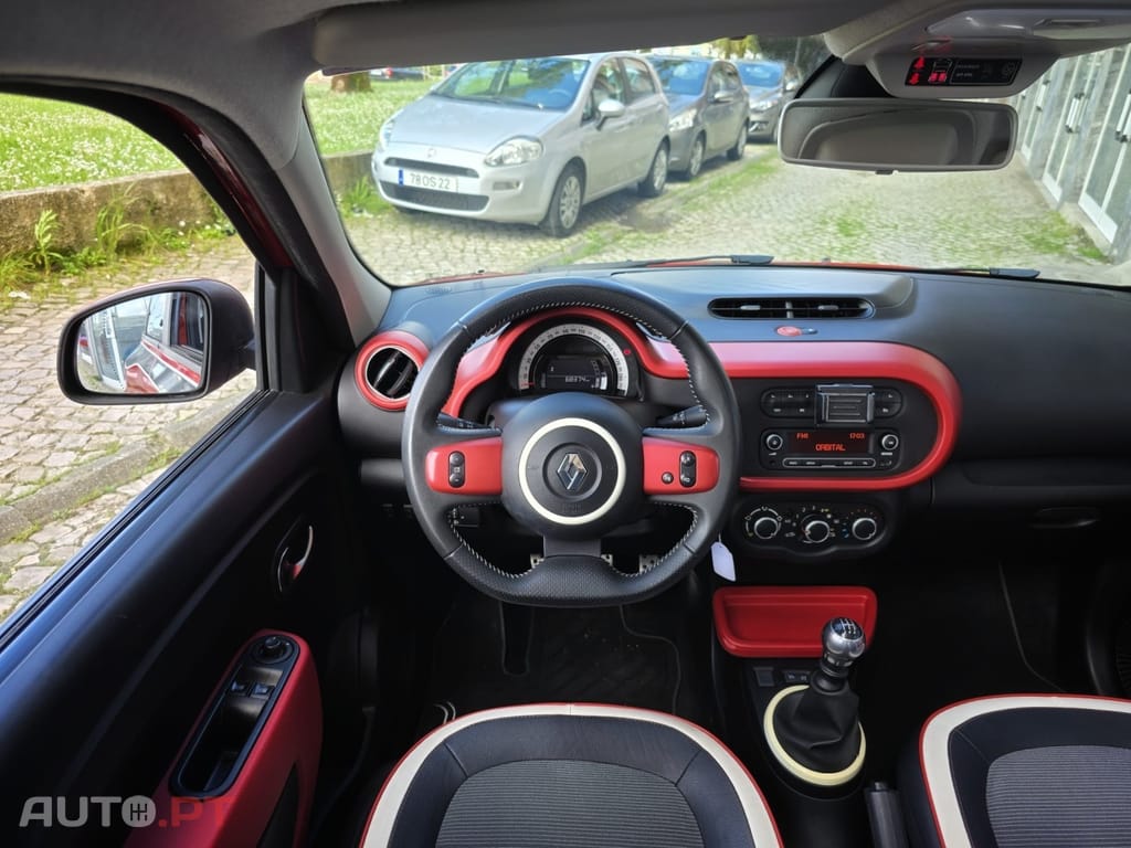 Renault Twingo 0.9 TCe Sport
