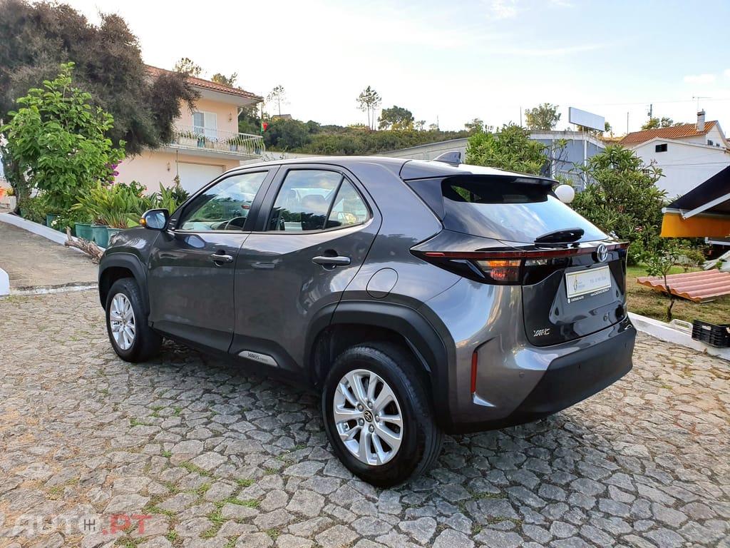 Toyota Yaris Cross 1.5 VVT-i Hybrid Dynamic Force Comfort Plus