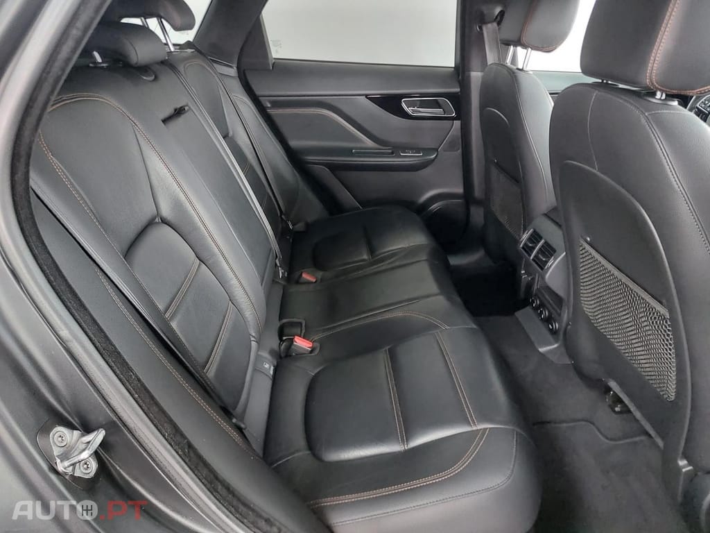 Jaguar F-Pace 2.0 i4D Prestige AWD