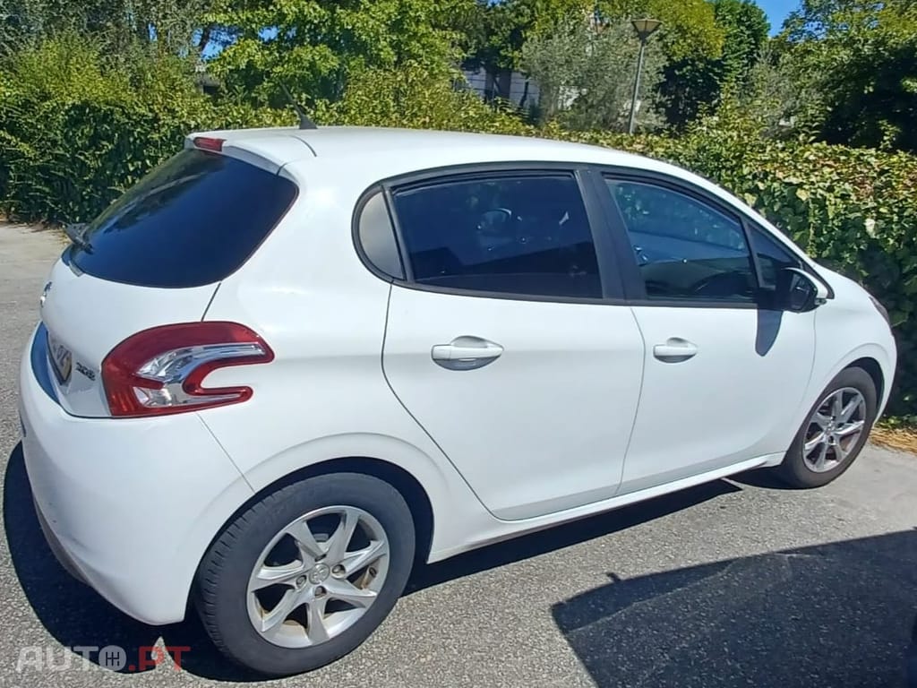 Peugeot 208 Active