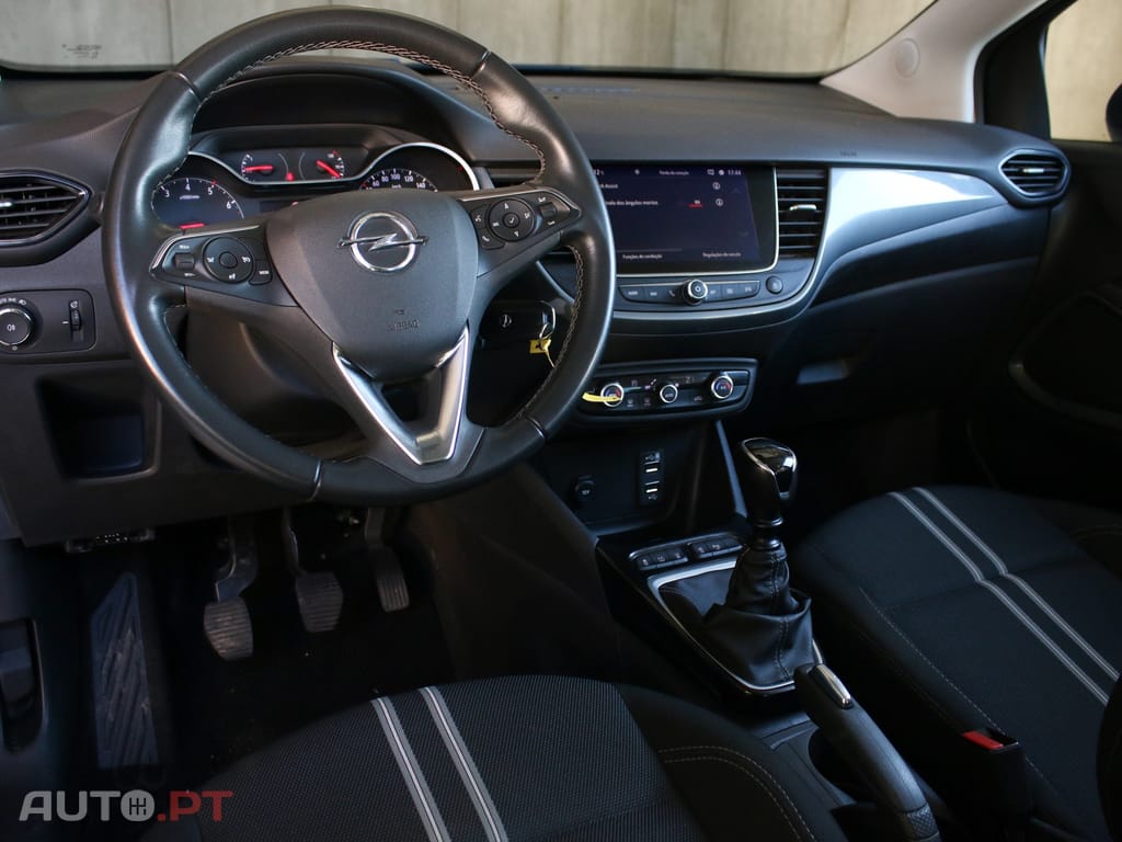 Opel Crossland 1.2 T Business