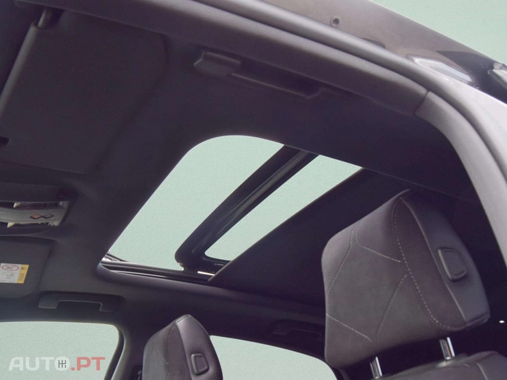 DS DS7 E-Tense 4x4 Performance Line +