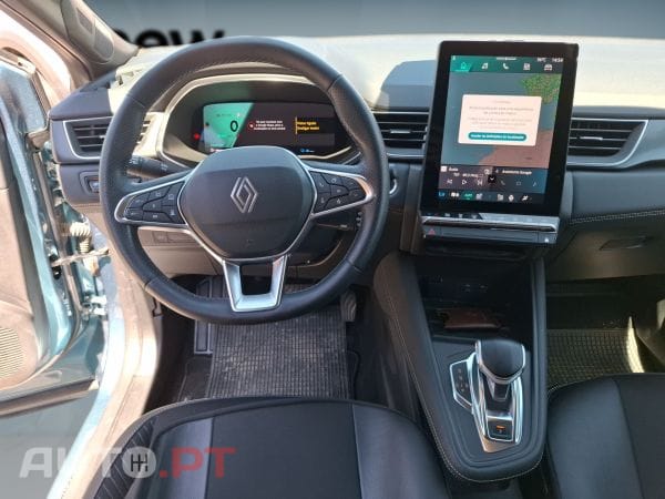 Renault Symbioz E-Tech full hybrid 145 cv iconic