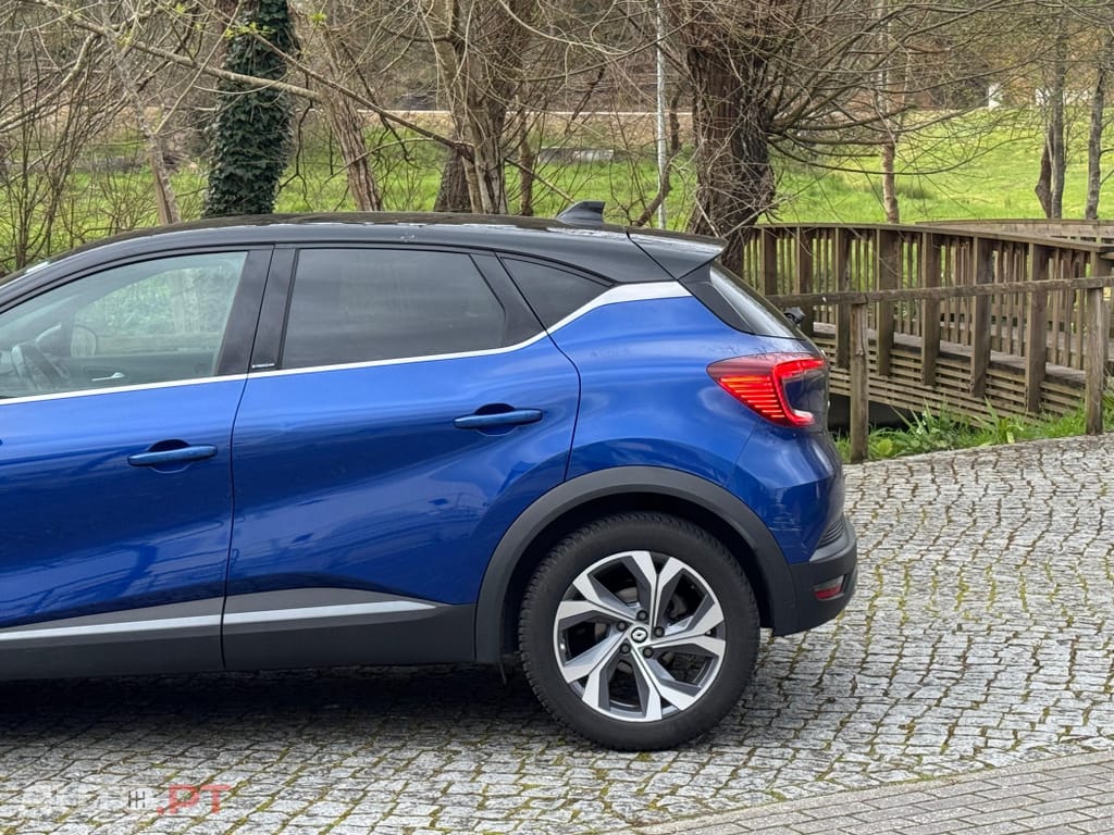 Renault Captur 1.6 E-Tech RS Line
