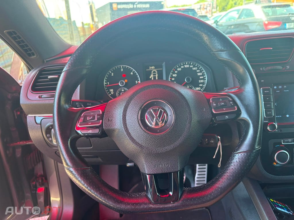 Volkswagen Scirocco 2.0 TDi