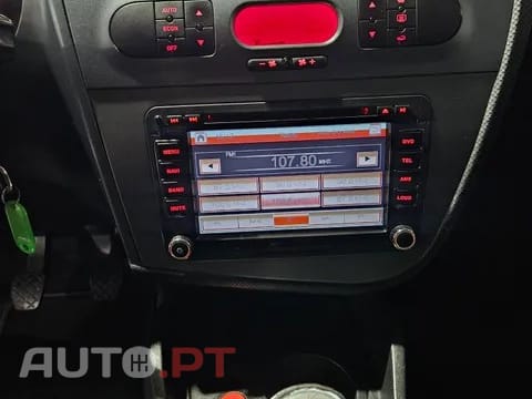 Seat Leon 2.0 TDi FR 18 Tiago Monteiro