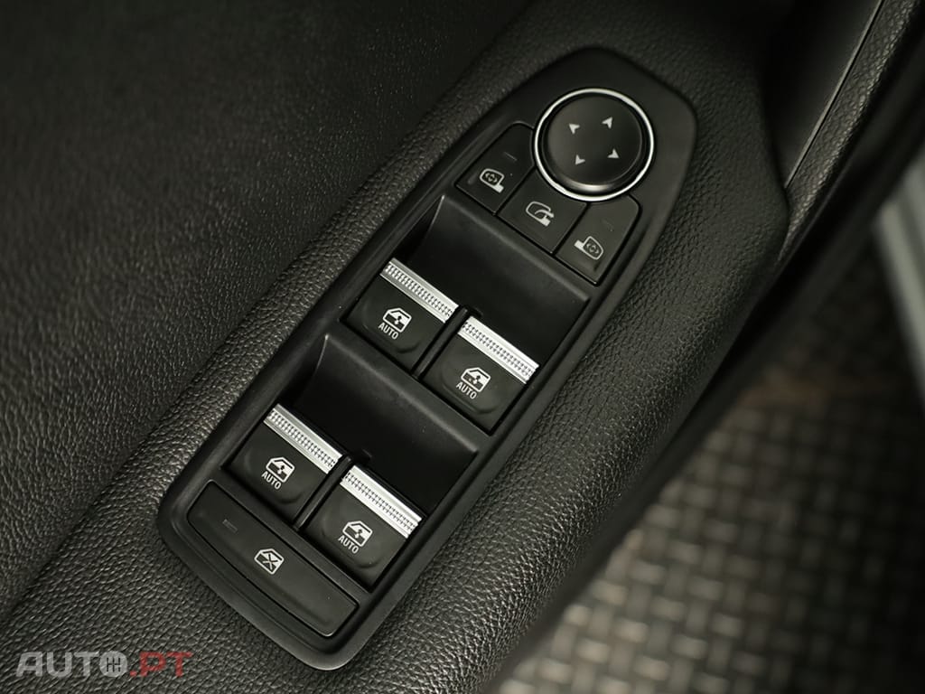 Renault Captur Captur 1.0 TCe Techno Bi-Fuel