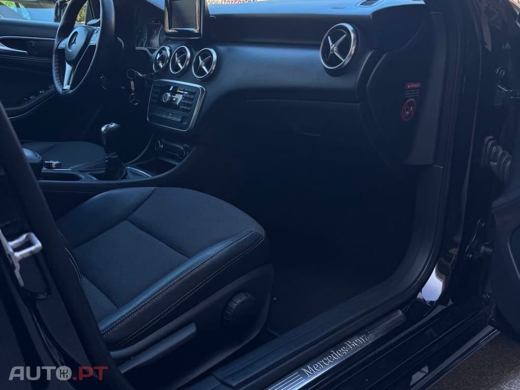 Mercedes-Benz A 160 CDi BlueEfficiency Urban