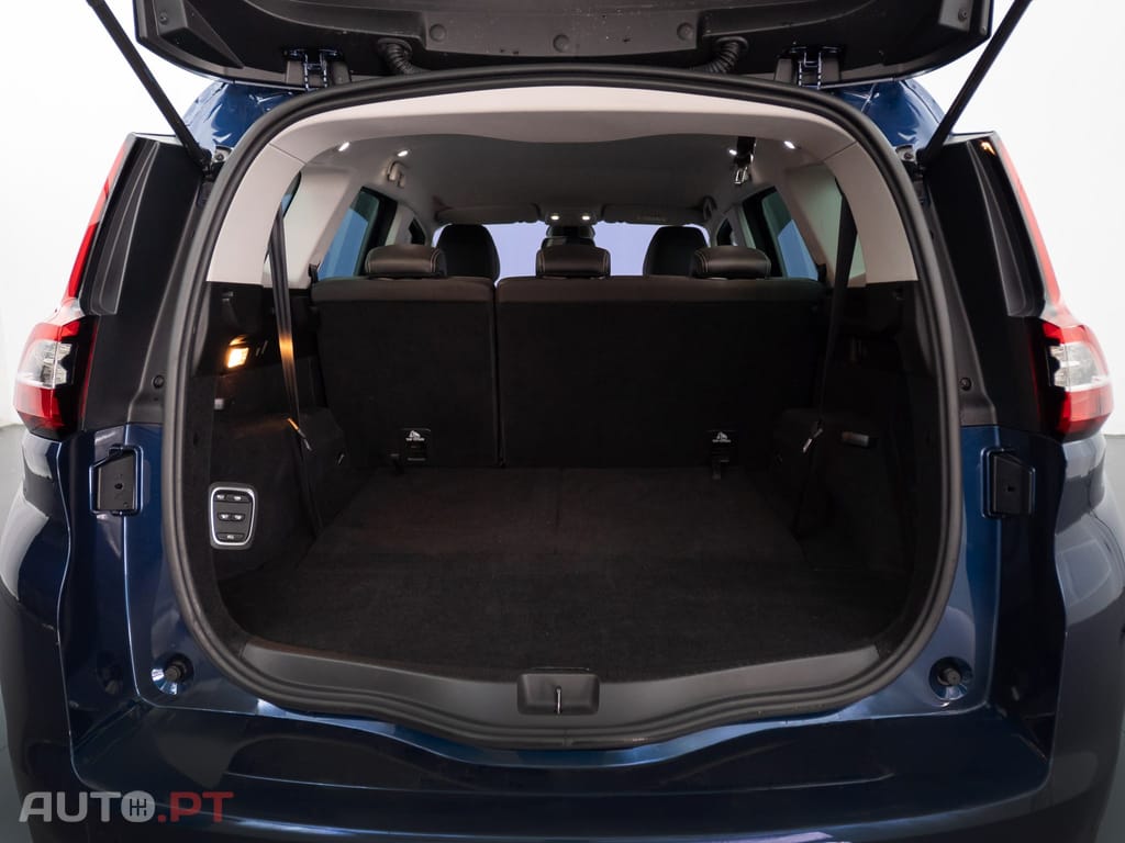 Renault Grand Scénic 1.3 TCe Intens EDC