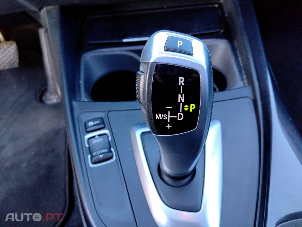 BMW 120 Sport Line Automático