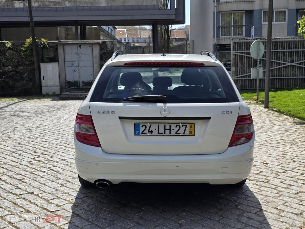 Mercedes-Benz C 220 CDI Auto Elegance DPF