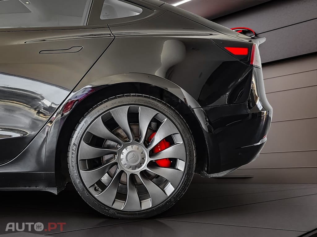 Tesla Model 3 Performance Dual Motor AWD