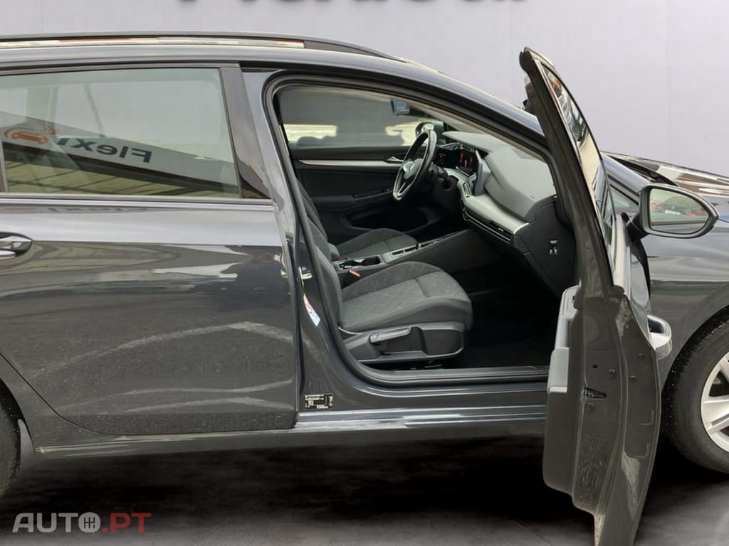 Volkswagen Golf 2.0 TDi Confortline DSG