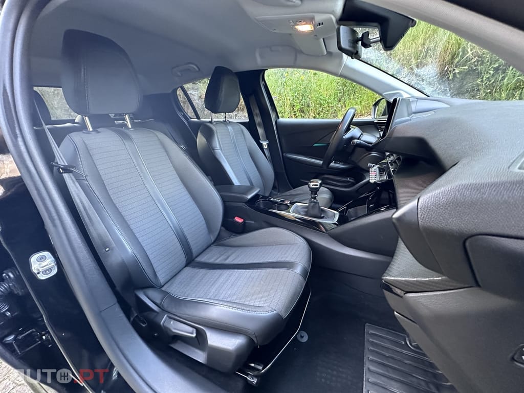 Peugeot 208 1.5 BlueHDi Allure