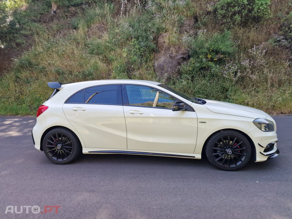Mercedes-Benz A 180 d AMG Line
