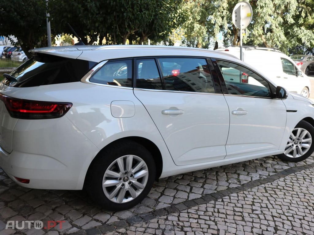 Renault Mégane Sport Tourer BLUE dCi 115 LIMITED