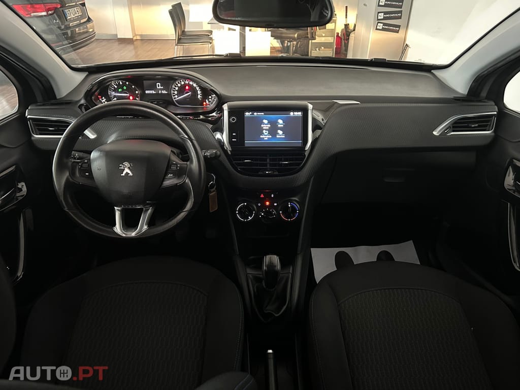 Peugeot 208 1.2 PureTech Style
