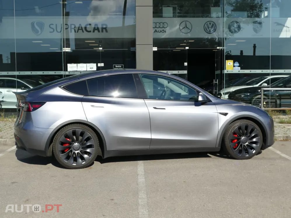 Tesla Model Y Performance Tração Integral