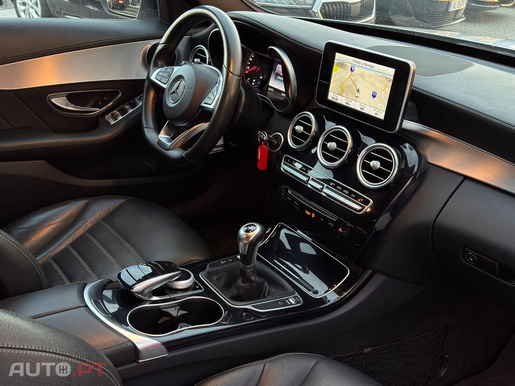 Mercedes-Benz C 220 d AMG Line