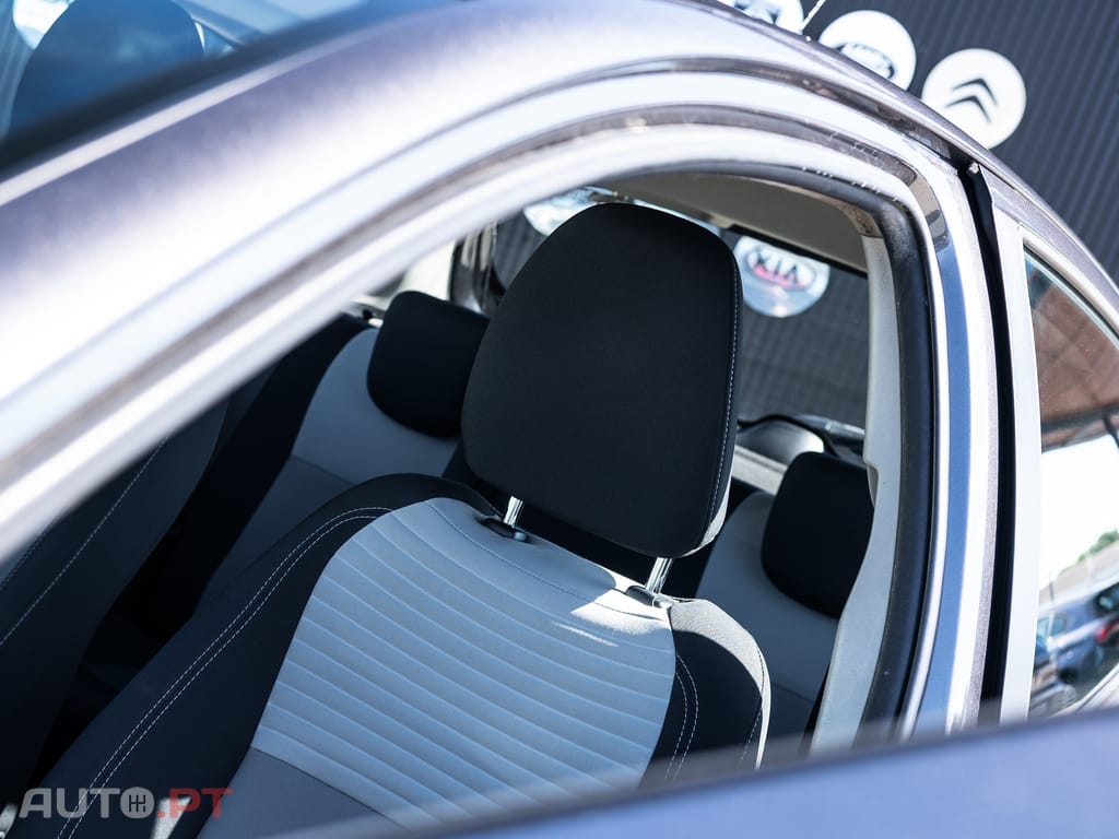 Toyota Yaris 1.0 VVT-i ACtive+AC