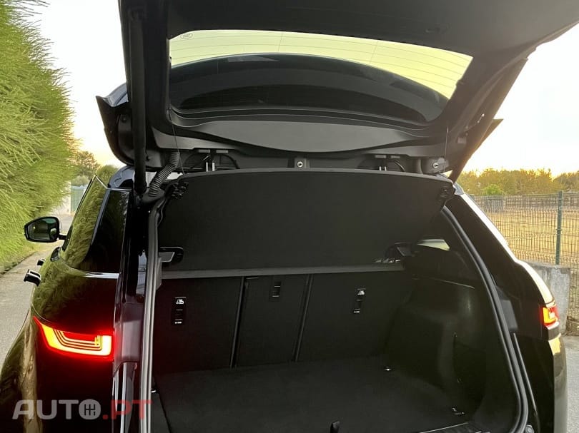 Land Rover Range Rover R- Dynamic