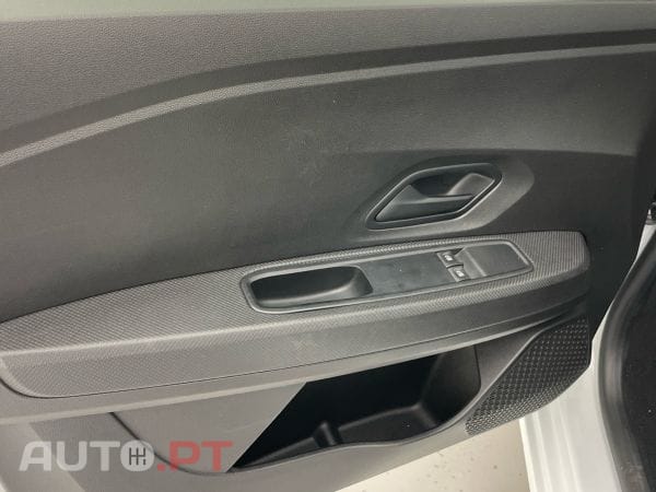 Dacia Sandero SCe 65 FAP Essential