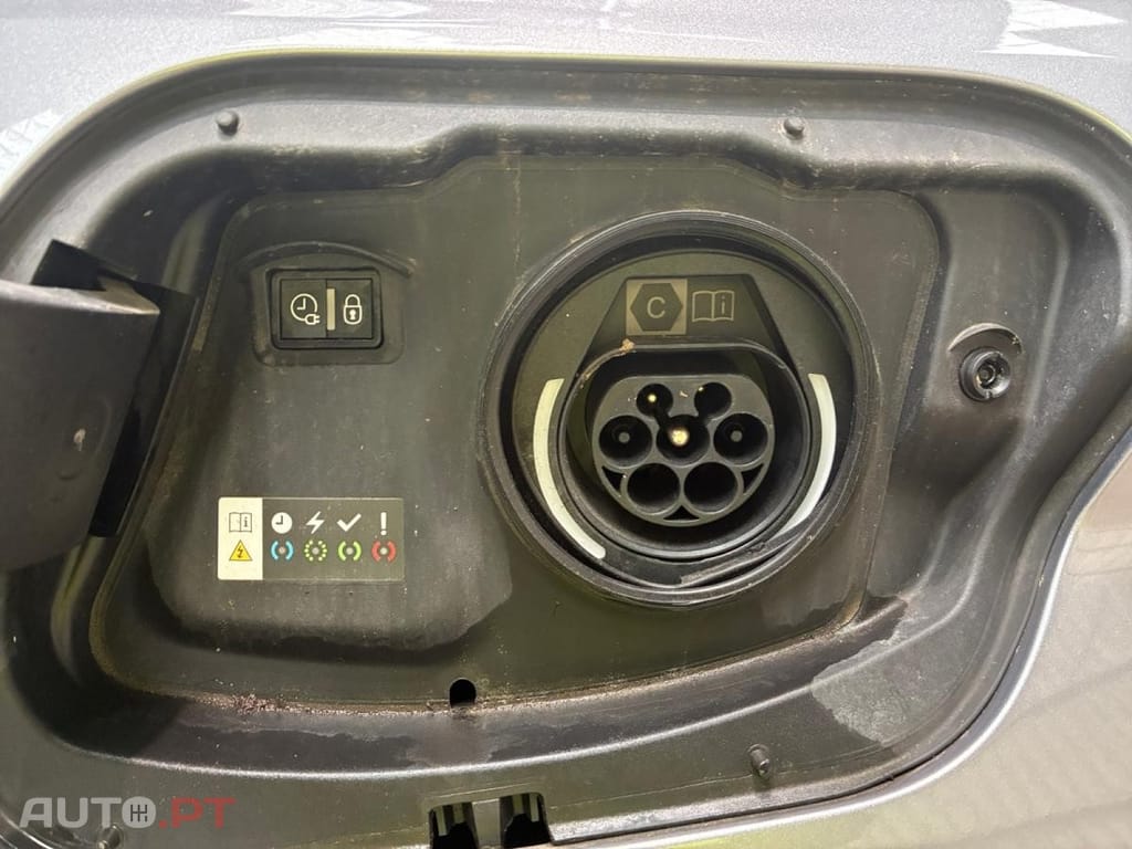 Peugeot 308 1.6 Hybrid Active Pack e-EAT8