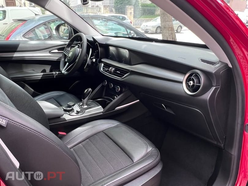 Alfa Romeo Stelvio 2.2 D Super AT8