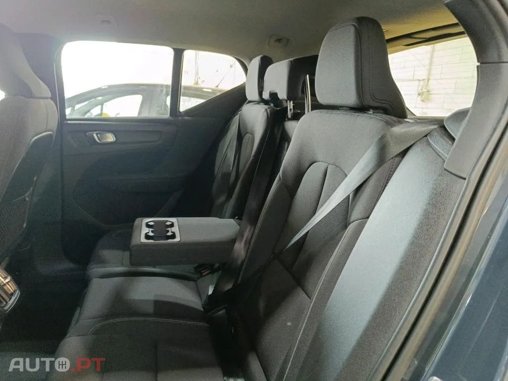 Volvo XC40 1.5 T2 Momentum Geartronic