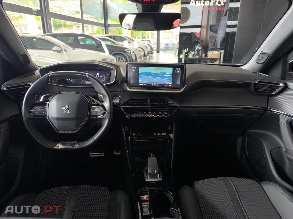 Peugeot 2008 1.5 BlueHDi GT EAT8