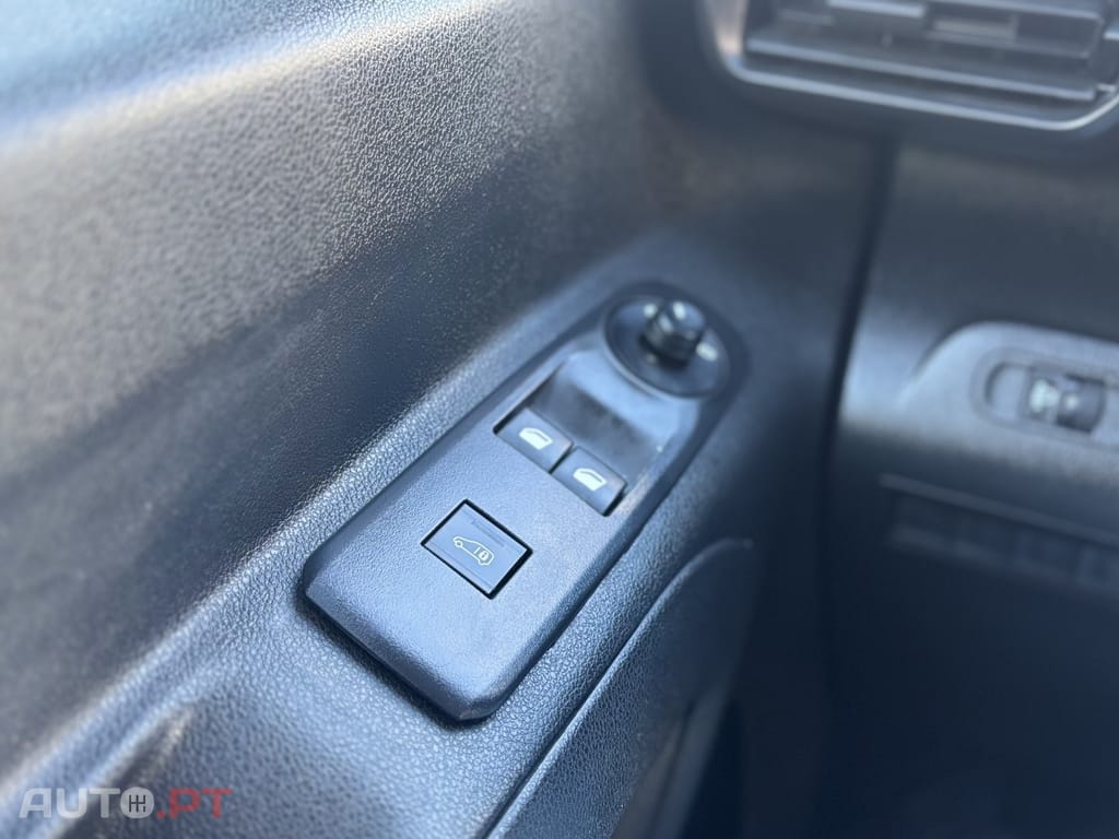 Peugeot Partner 1.5 BlueHDi Premium Standard