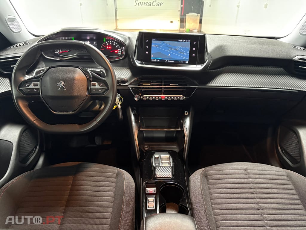 Peugeot 2008 1.2 PureTech Active Pack EAT8