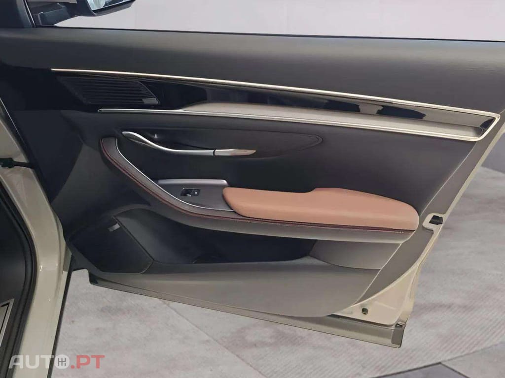 BYD Seal U DM-I