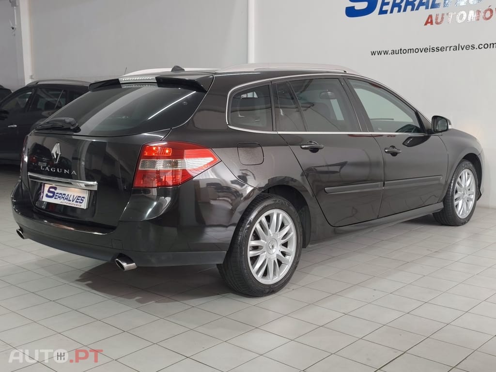 Renault Laguna Break 2.0 DCi Initiale