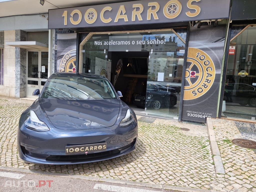Tesla Model 3 Long-Range Dual Motor AWD