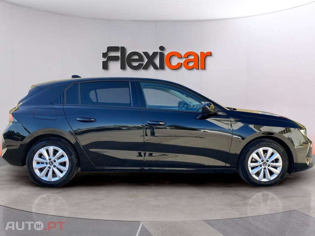 Opel Astra 1.2 T Edition