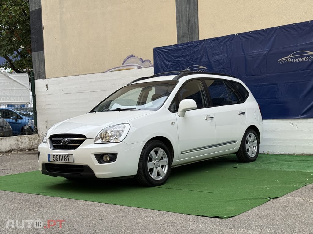 Kia Carens 2.0 CRDi LX
