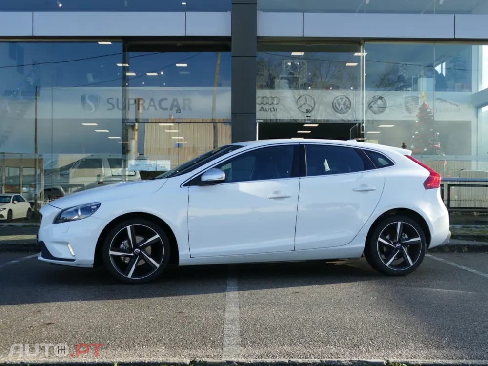 Volvo V40 2.0 D2 R-Design