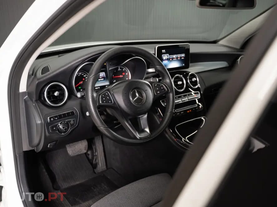 Mercedes-Benz C 250 CDi Avantgarde BlueEfficiency Aut.